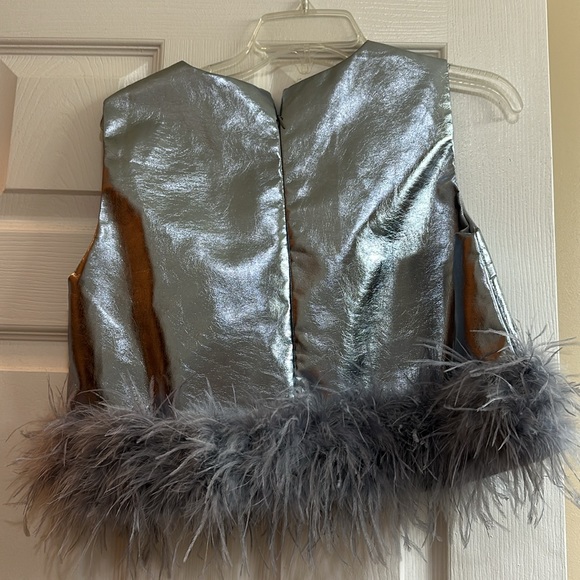 Buddy Love QUEENIE METALLIC FEATHER TRIM TOP - Picture 7 of 7